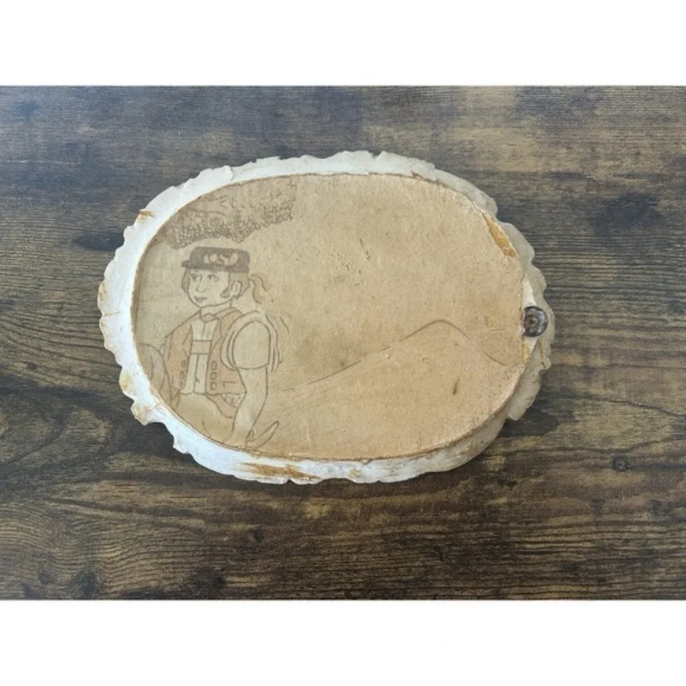 Vintage Oval‎ Molded 3D Wall Hanging Decor Plaque Hand Painted RARE Backside